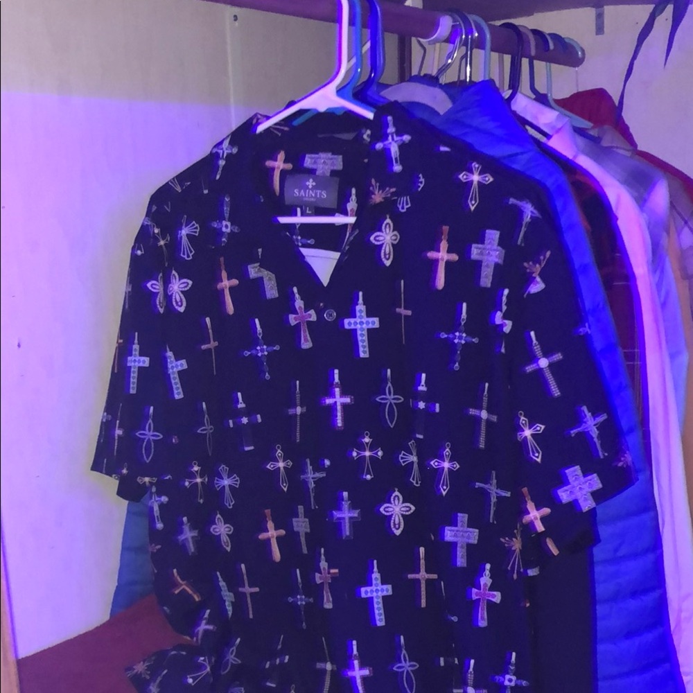 Casual Black Button Down Shirt with Cross Pattern